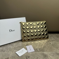 Christian Dior Clutch Bags